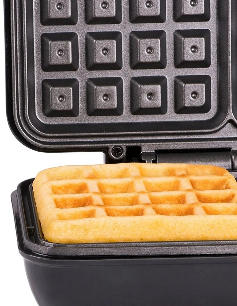 Waffle fier First FA53054, 700 W, Argintiu