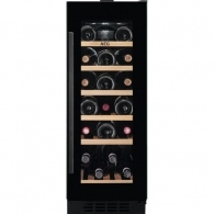 Встраиваемый винный шкаф AEG AWUS020B5B, 20 бутылок, 82 см, G, Черный