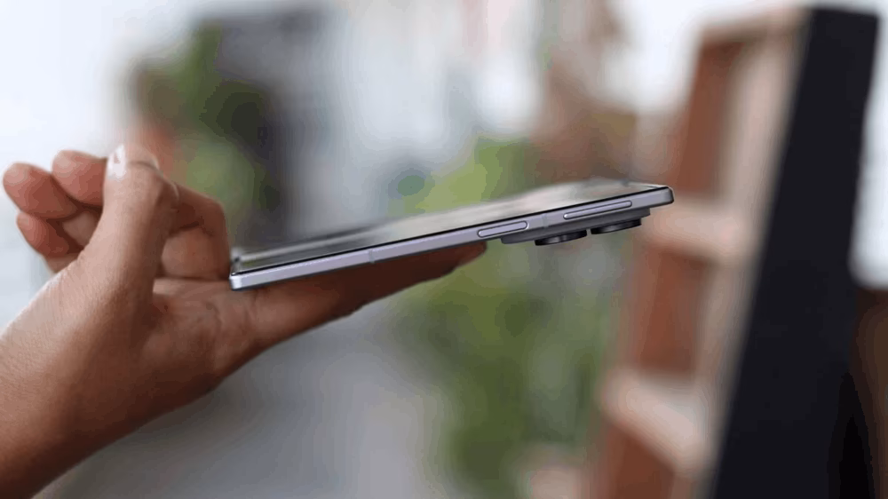 Autonomie și încărcare iPhone Duo și Galaxy Fold 8