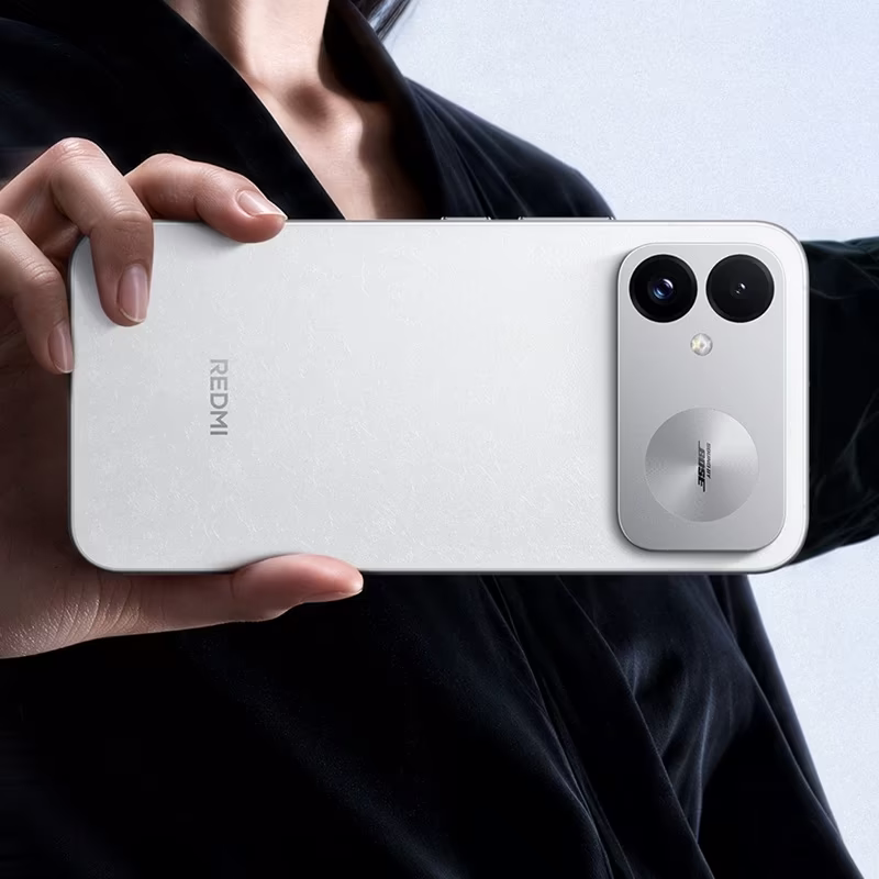 Telefonul Redmi K100 în varianta albă Snow Rock White