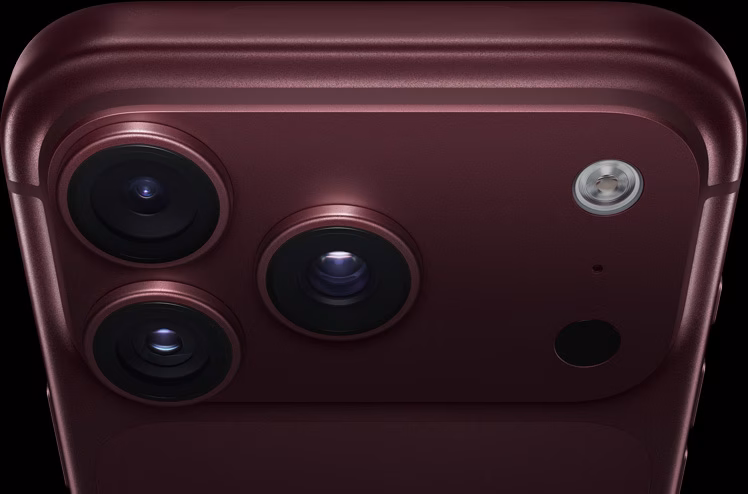 iPhone 18 Pro Burgundy — вид корпуса