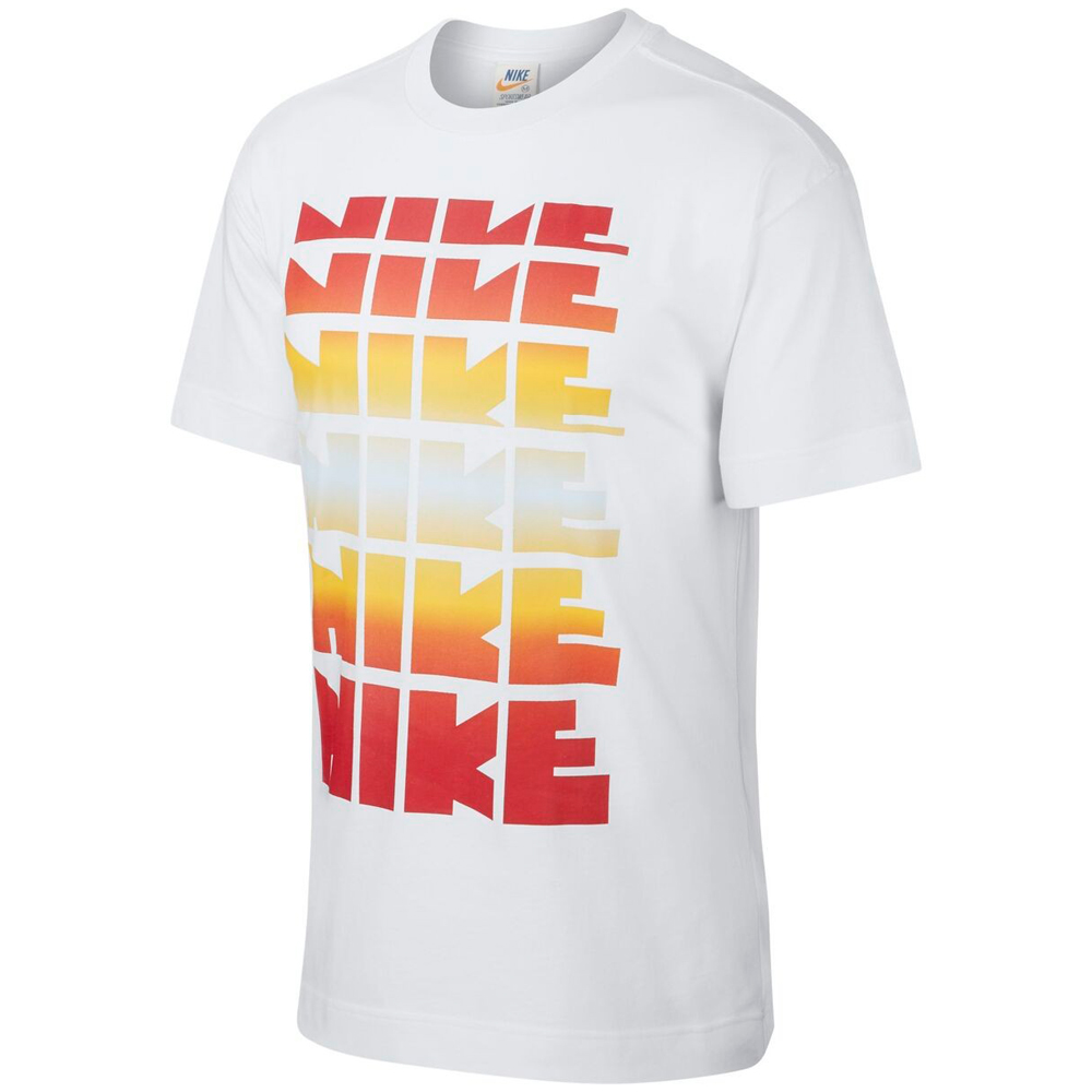 Футболка Nike SS TEE CLASSICS 2 photo Футболка Nike SS TEE CLASSICS 2 photo