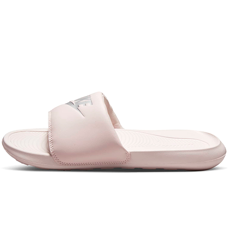 Шлепанцы Nike VICTORI ONE SLIDE photo 