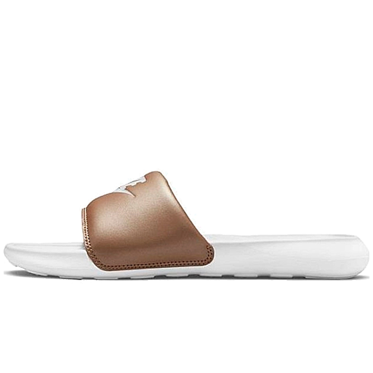 Шлепанцы Nike VICTORI ONE SLIDE photo Шлепанцы Nike VICTORI ONE SLIDE photo