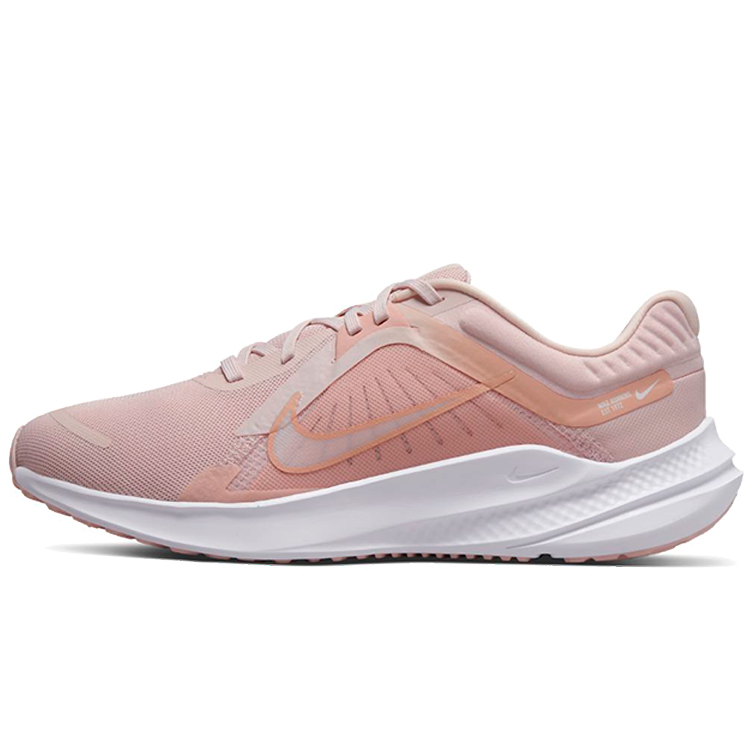 Кроссовки Nike QUEST 5 photo Кроссовки Nike QUEST 5 photo