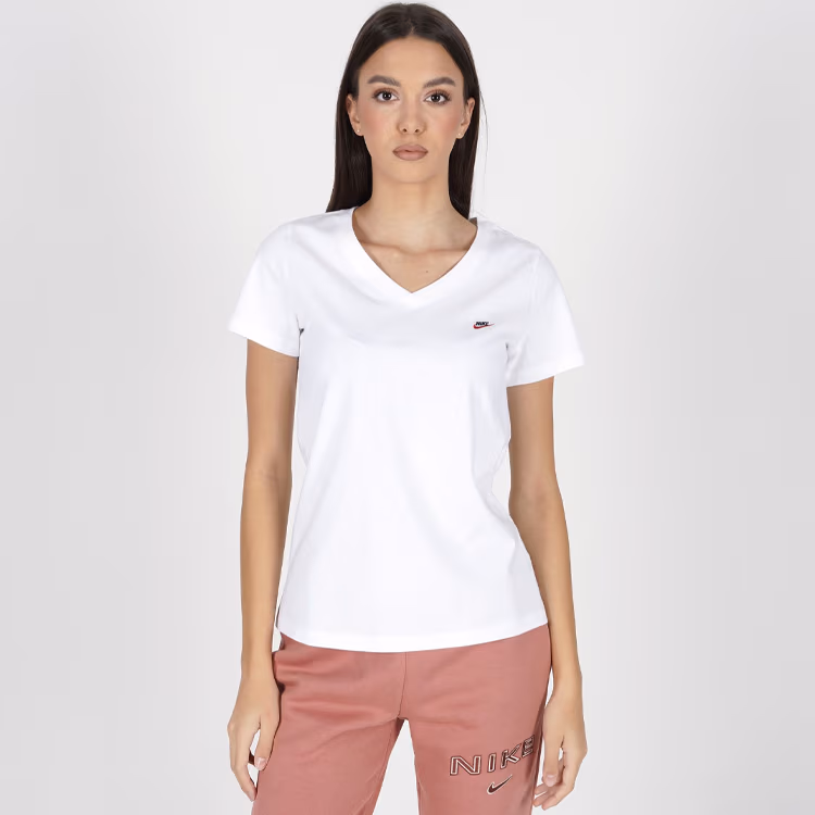 Футболка Nike Sportswear