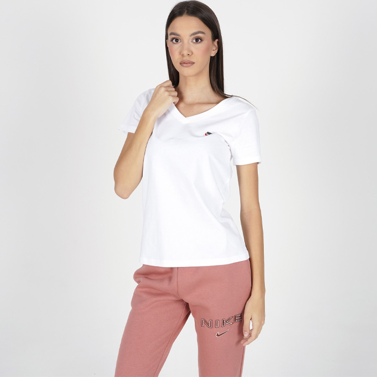 Футболка Nike Sportswear photo 7