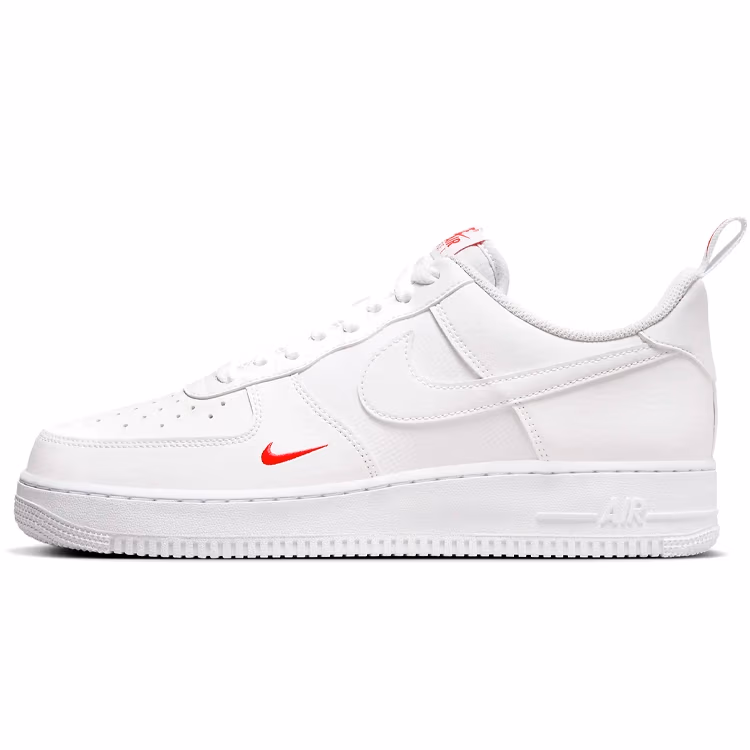 Кроссовки Nike AIR FORCE 1 07 