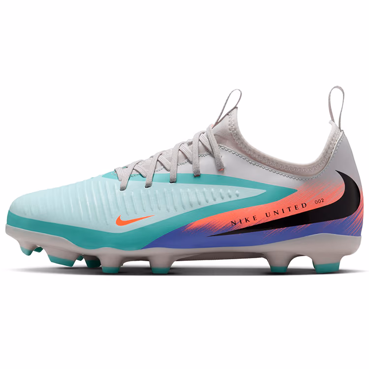 Ghete pentru fotbal Nike Phantom 6 Low Academy FG/MG