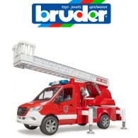 Пожарная машина Bruder 02673 thumbnav 1