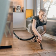 Пылесос моющий и с мешком Karcher WD 3 V-15/6/20, 1000 Вт, Черный/Желтый thumbnav 3