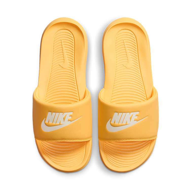 Шлепанцы Nike VICTORI ONE SLIDE / Женский / 40.5 / Оранжевый photo 2