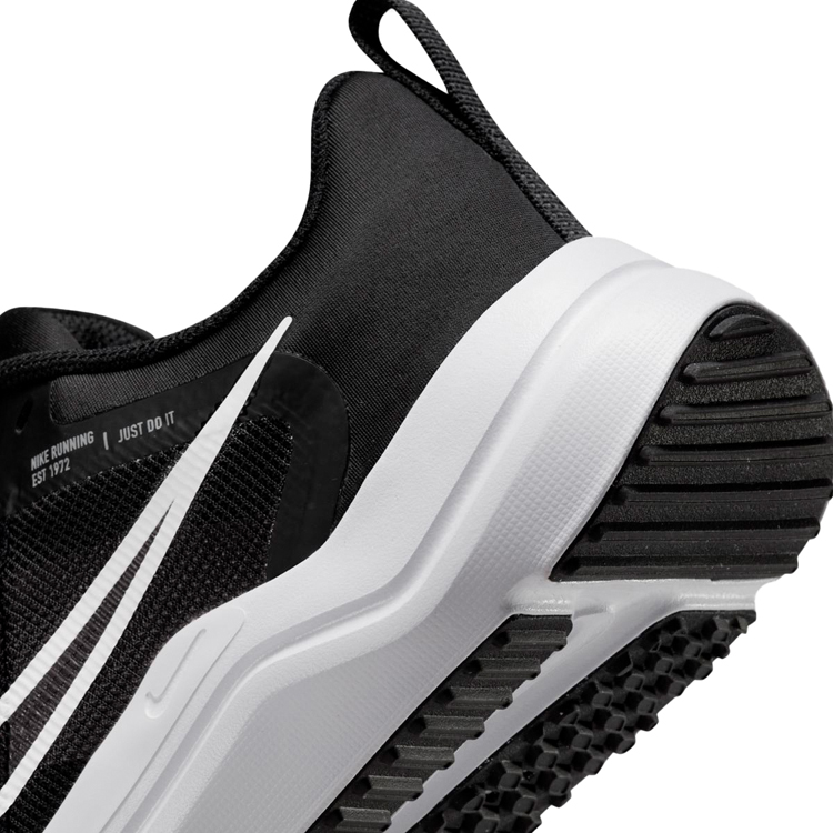 Кроссовки Nike Downshifter 12 / Женский / 42 / Черный photo 8