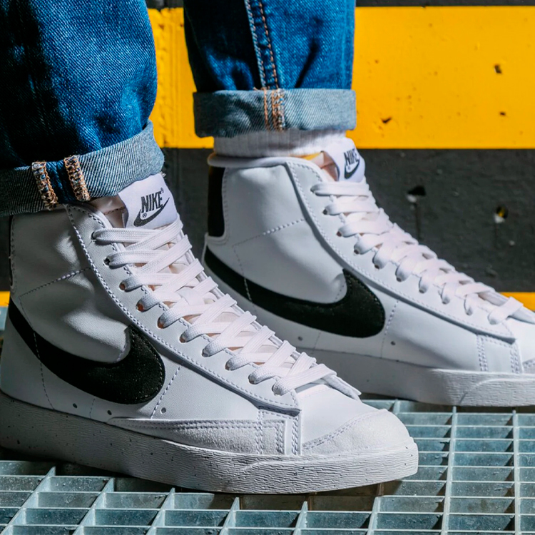 Incaltaminte Sport Nike W BLAZER MID 77 NEXT NATURE pt Femei / 38.5 / Alb photo 5