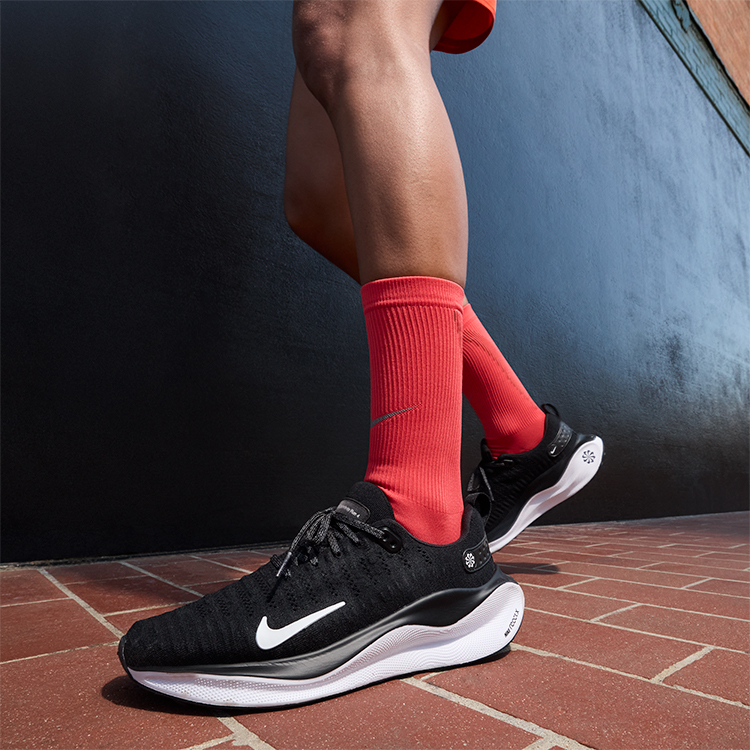 Кроссовки Nike W REACTX INFINITY RUN 4 / Женский / 38 / Черный photo 9