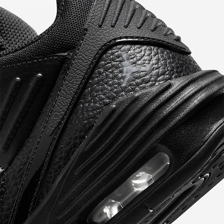 Кроссовки Nike JORDAN MAX AURA 5 (GS) / Мужской / 37.5 / Черный photo 3