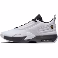 Кроссовки Nike JORDAN MAX AURA 6