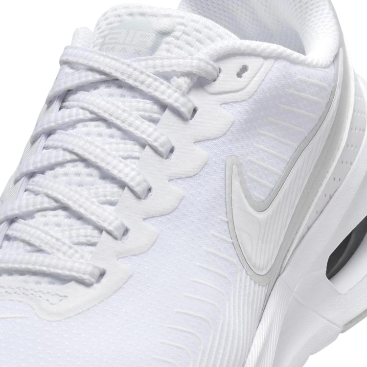 Кроссовки Nike W AIR MAX NUAXIS / Женский / 36.5 / Белый photo 2