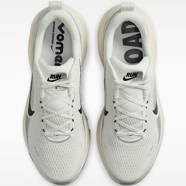 Incaltaminte Sport Nike VOMERO 18 photo 11