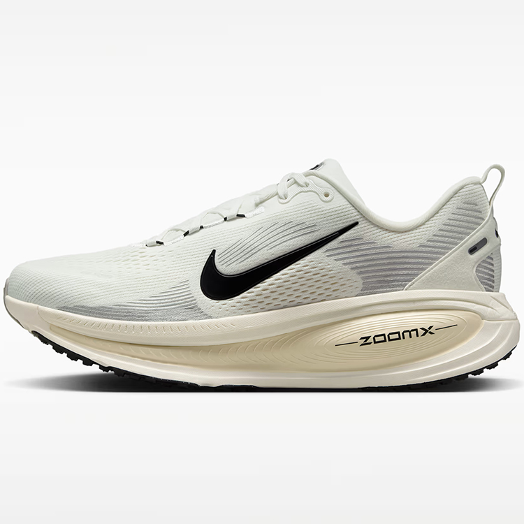 Incaltaminte Sport Nike VOMERO 18 photo 4
