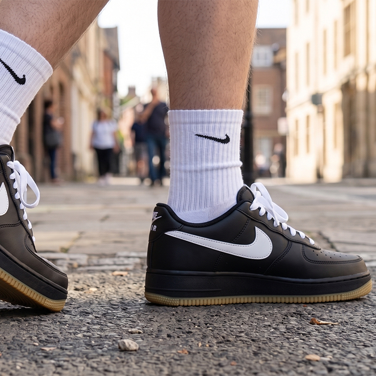 Кроссовки Nike AIR FORCE 1 LV8 3 (GS) / Мужской / 36.5 / Черный photo 2