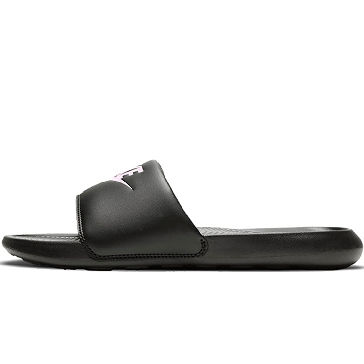 Slapi Nike VICTORI ONE SLIDE photo Slapi Nike VICTORI ONE SLIDE photo