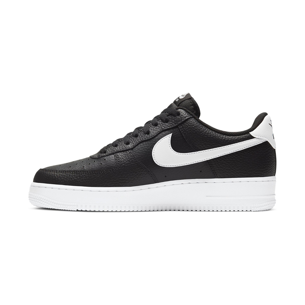 Incaltaminte Sport Nike AIR FORCE 1 07 photo 