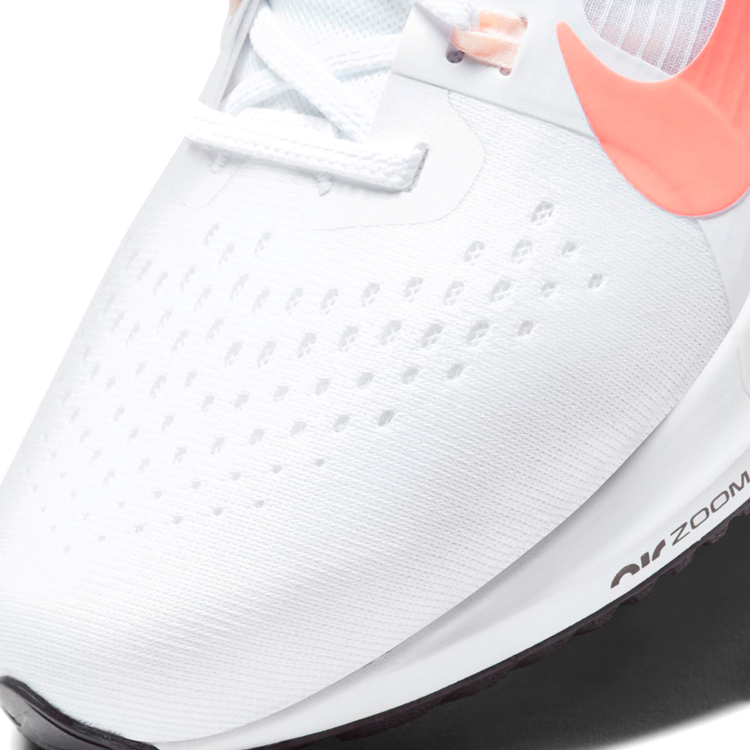 Кроссовки Nike WMNS AIR ZOOM VOMERO 15 / Женский / 42 / Белый photo 3
