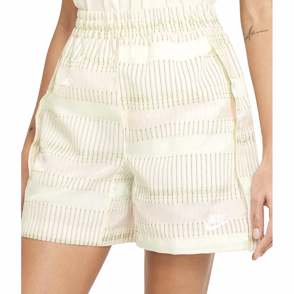 Шорты Nike W NSW SHORT MNFLMNT EARTH DAY 