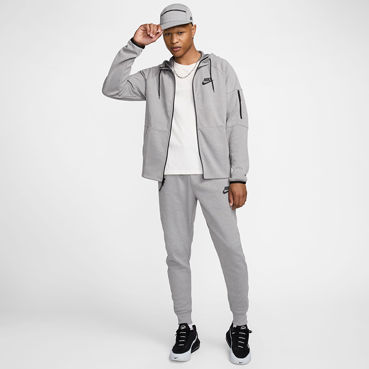 Pantaloni Nike Tech photo 2