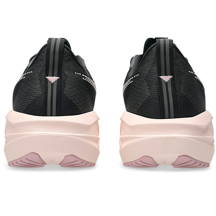 Кроссовки Asics NOVABLAST 5 photo 4