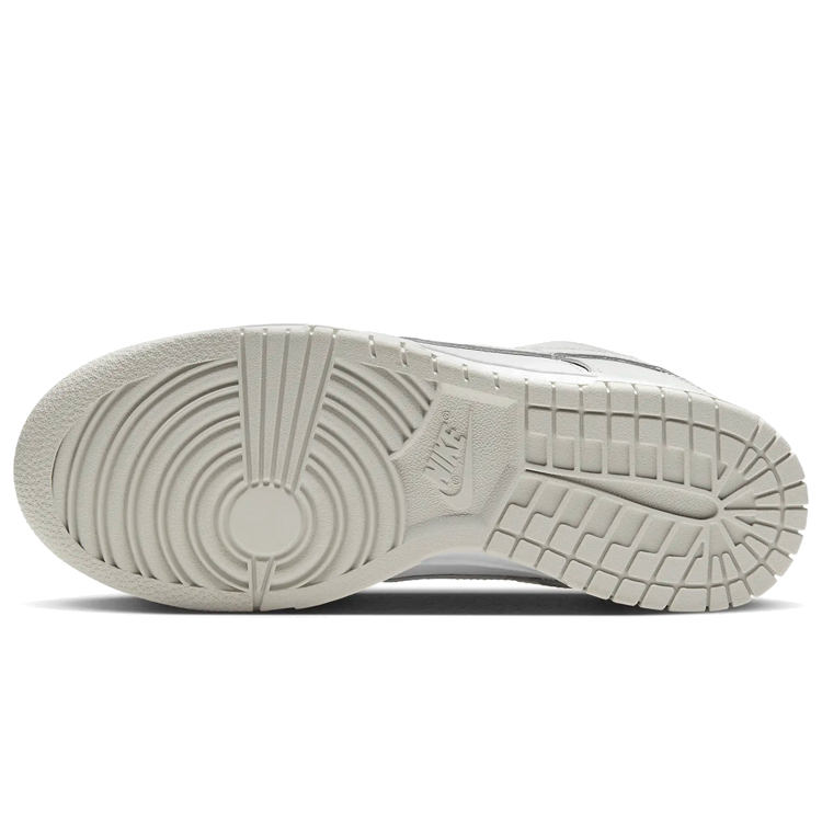 Incaltaminte Sport Nike W DUNK LOW pt Femei / 37.5 / Alb-gri photo 2