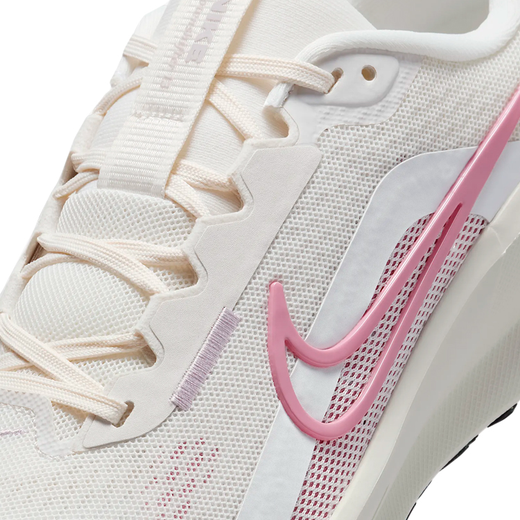 Кроссовки Nike W DOWNSHIFTER 13 / Женский / 39 / Бежевый photo 5