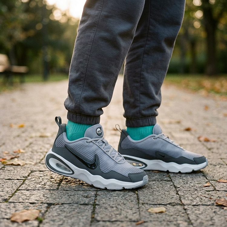Incaltaminte Sport Nike AIR MAX NOVA (GS) pt Barbati / 38 / Gri photo 3