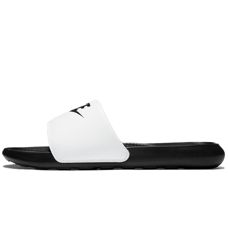 Шлепанцы Nike VICTORI ONE SLIDE / Мужской / 45 / Черный/Белый photo 1 Шлепанцы Nike VICTORI ONE SLIDE / Мужской / 45 / Черный/Белый photo 1