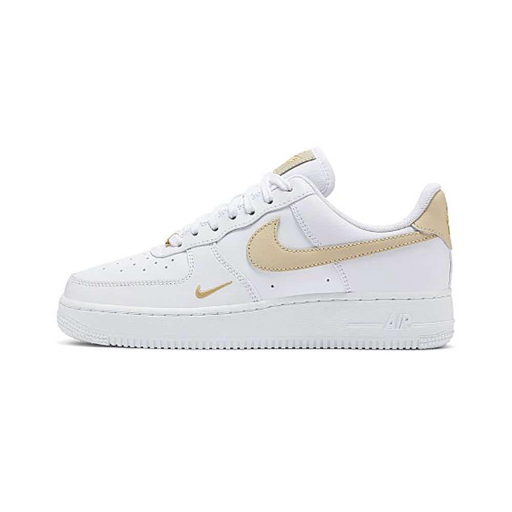 Кроссовки Nike WMNS AIR FORCE 1 07 ESS