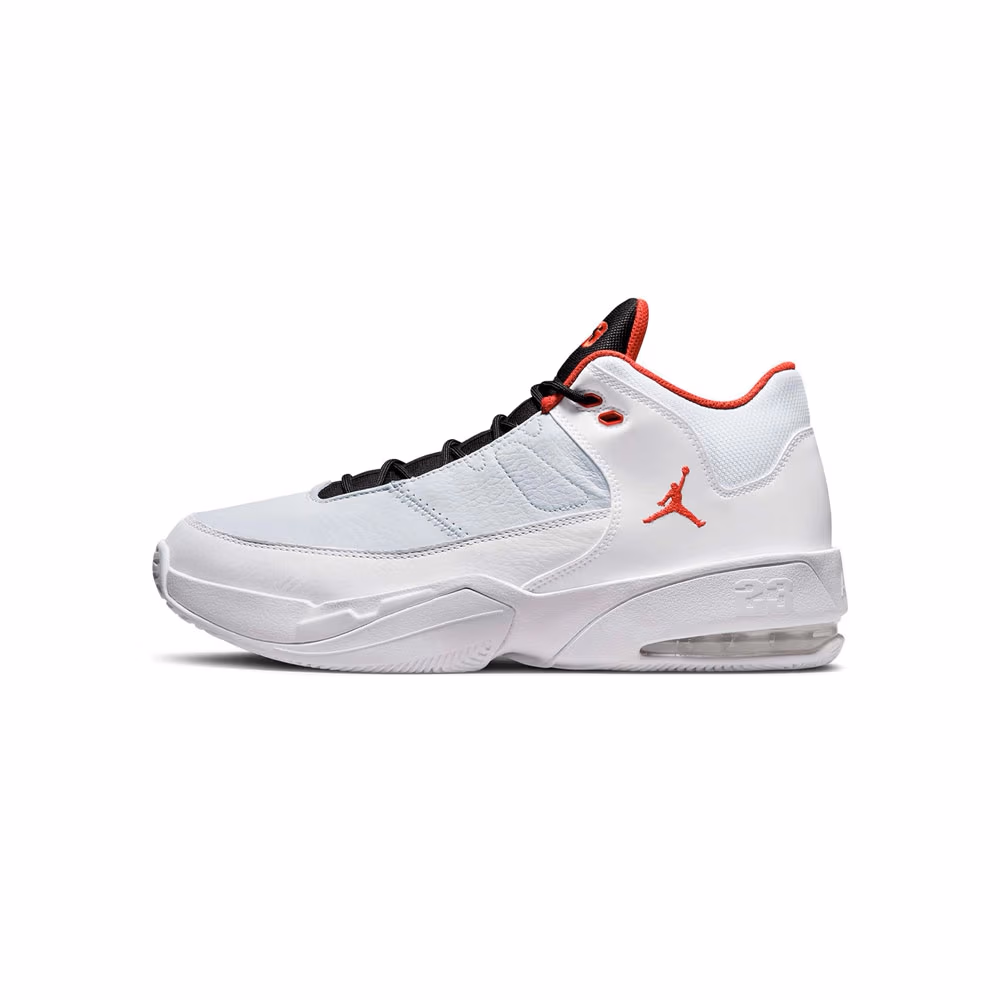 Кроссовки Nike JORDAN MAX AURA 3