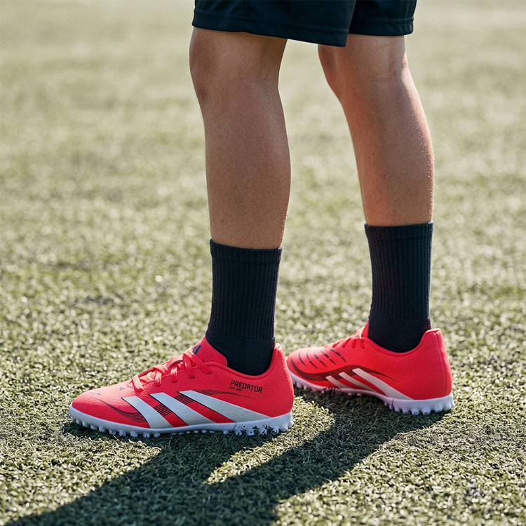 Бутсы Adidas PREDATOR CLUB TF J / Мужской / 33 / Красный photo 8