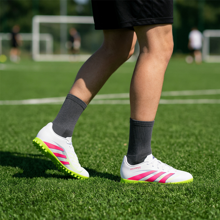 Бутсы Adidas PREDATOR CLUB TF J / Мужской / 33 / Белый photo 6