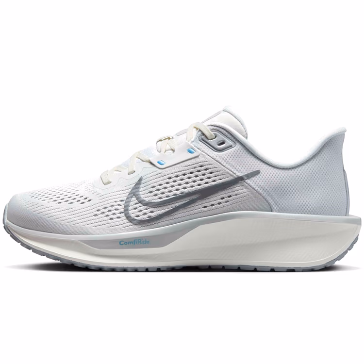Кроссовки Nike WMNS QUEST 6