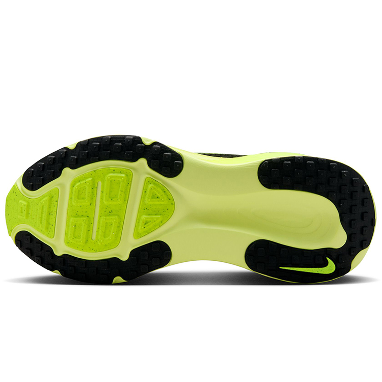 Кроссовки Nike VOMERO 18 photo 4