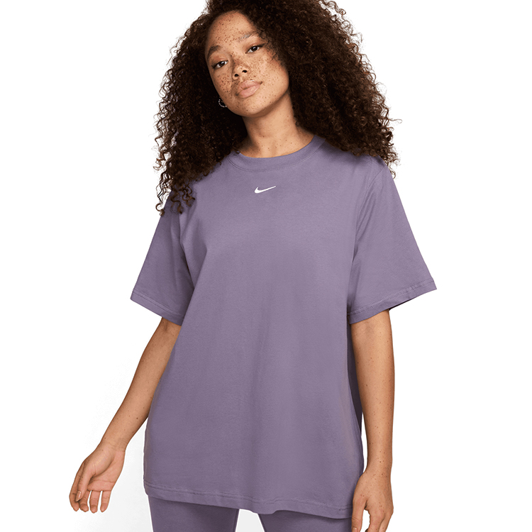 Tricou Nike W NSW TEE ESSNTL LBR S Violet Femei photo 4