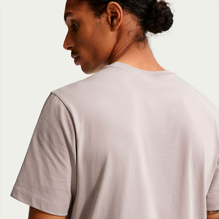 Футболка Nike Sportswear photo 2