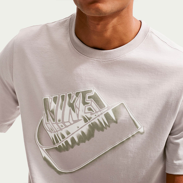 Футболка Nike Sportswear photo 3