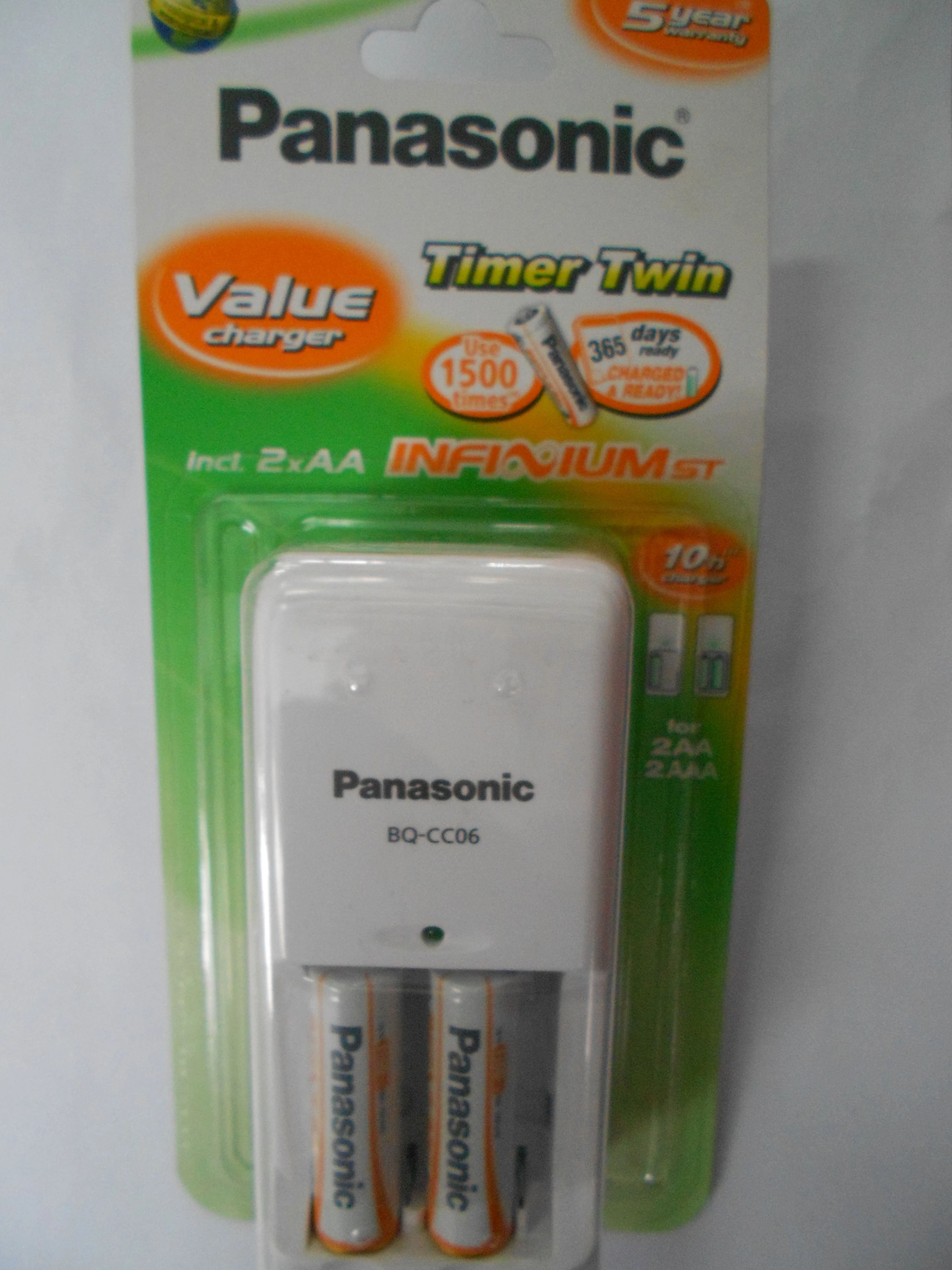 Incarcator AA/AAA/9V Panasonic BKKJQ06L20E