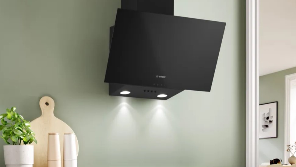 Вытяжка Bosch DWK63PJ60T / Настенная / До 12 кв.м / Черный photo 5