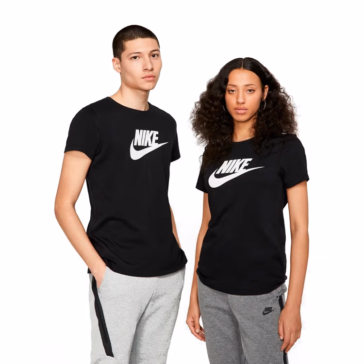 Футболка Nike TEE ESSNTL ICON FUTUR