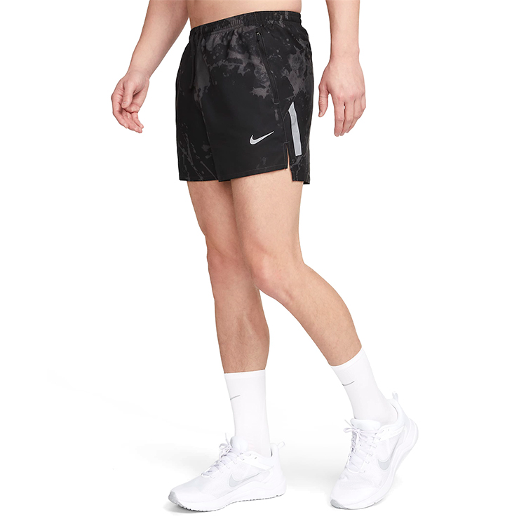 Шорты Nike M NK DF RUN DVN STRIDE SHRT photo Шорты Nike M NK DF RUN DVN STRIDE SHRT photo