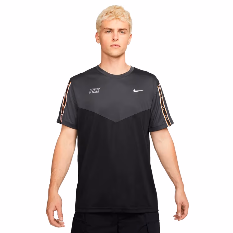 Футболка Nike M NSW REPEAT SW PK TEE