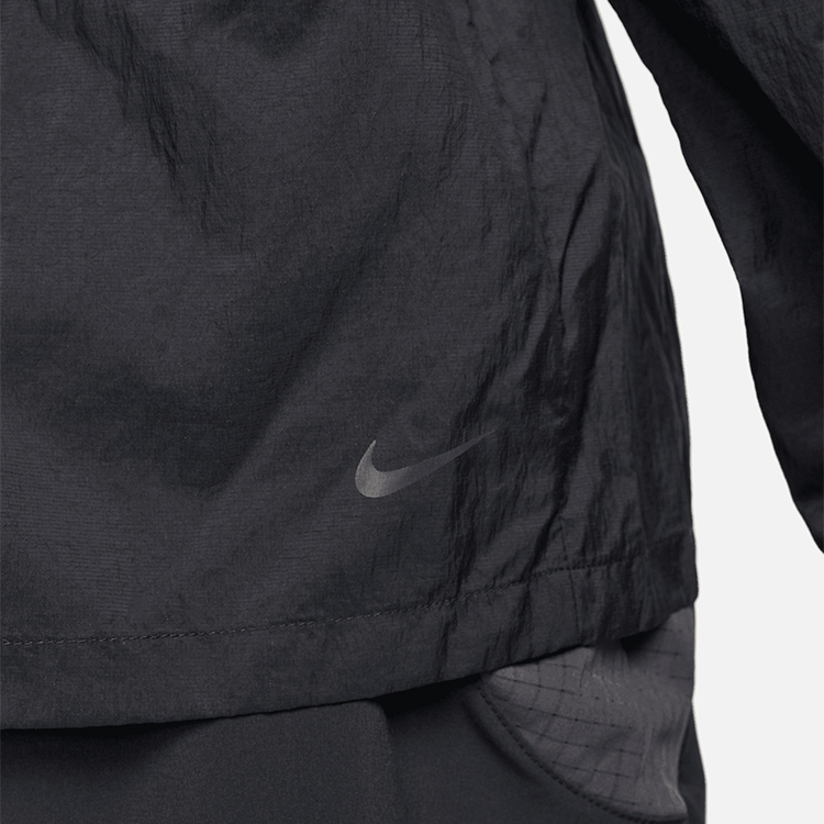Мужская Ветровка Nike M NK AIREEZ JACKET 2XL Черный photo 2